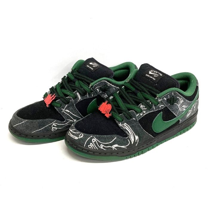NIKE ナイキ × There Skateboards ゼアスケートボード SB Dunk