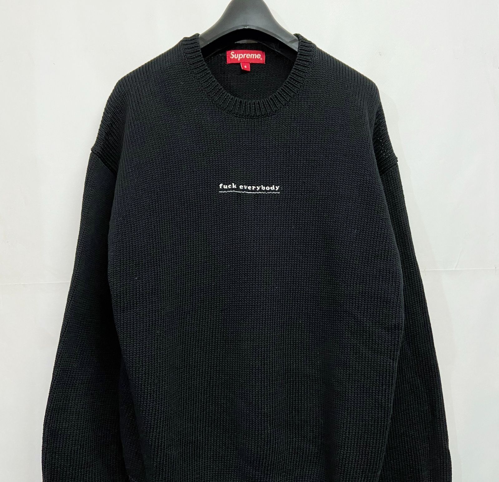 SUPREME｜シュプリーム Fuck Everybody Sweater 刺繍 クルーネック
