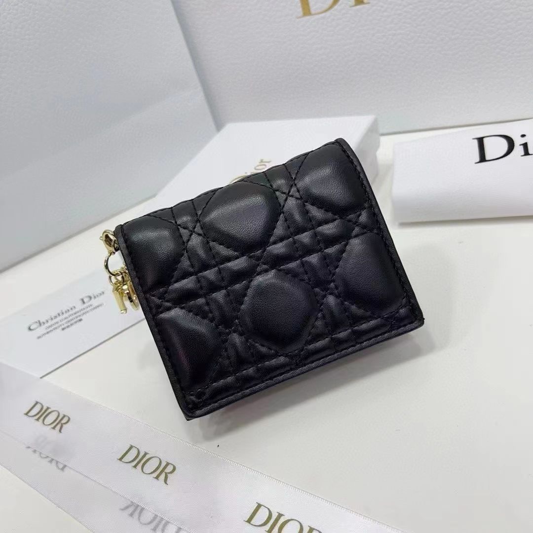 Dior レディディオール 折財布 ブラック - メルカリ