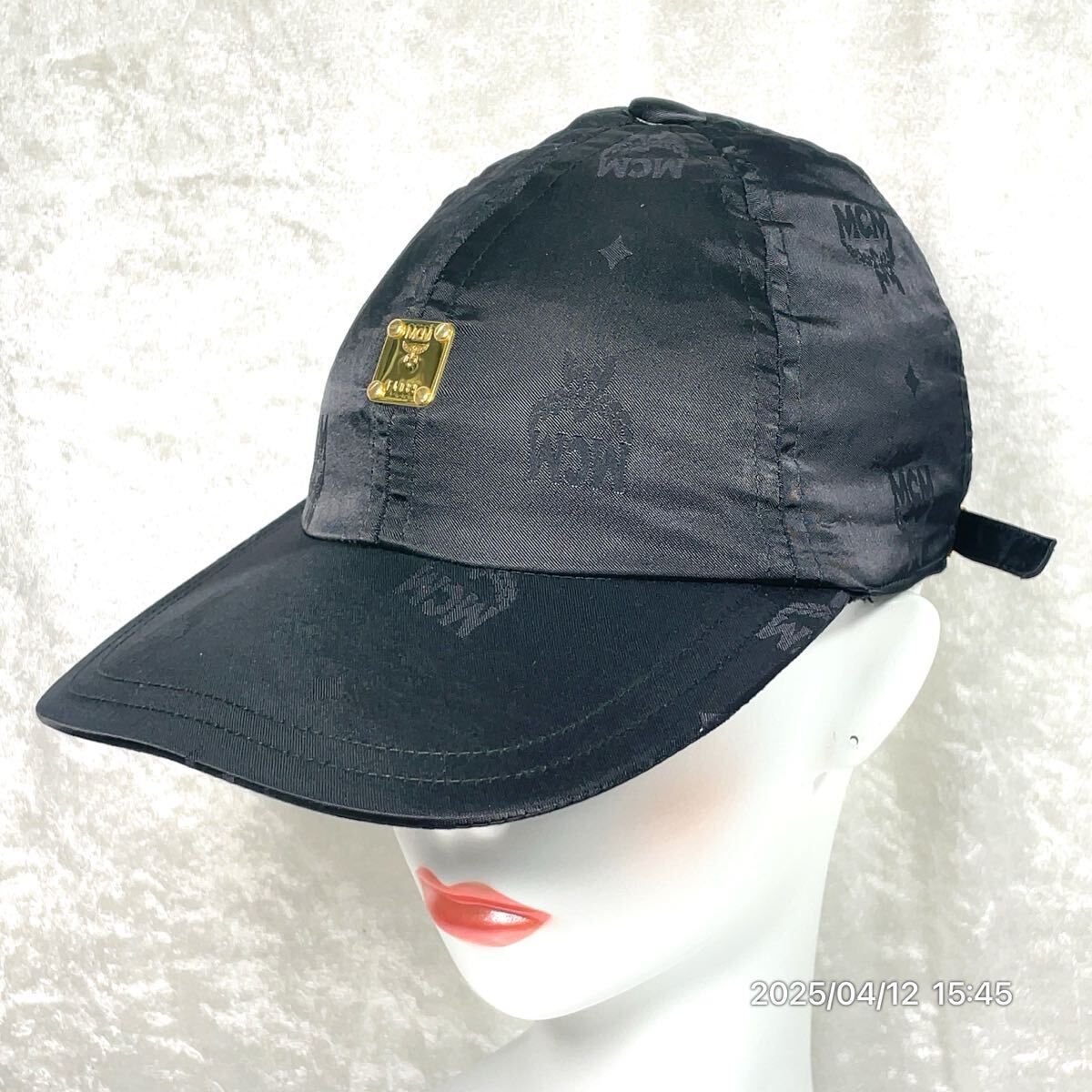 MCM エムシーエム ブランドロゴプレート ゴールド×ブラック ナイロン素材 キャップ ハット 帽子