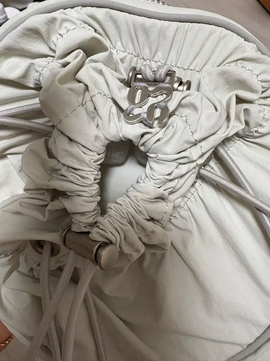 GLOWNY グロウニー チカ ミニバック グレー