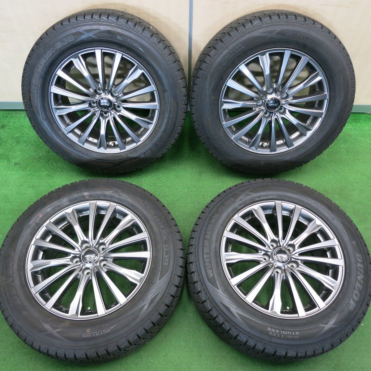 送料無料] バリ溝！キレイ！9.5分☆スタッドレス 225/65R17 ダンロップ 
