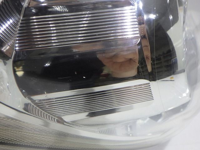 タントエグゼカスタム ヘッドライト左右