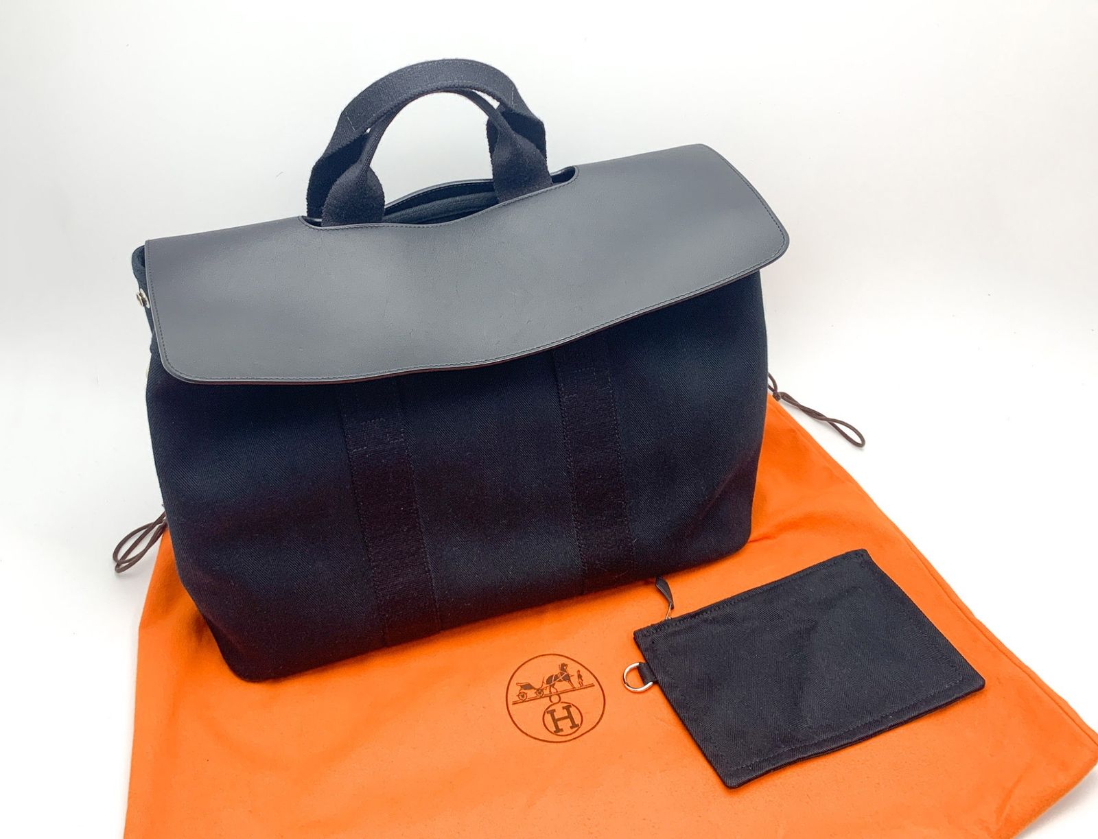 HERMES エルメス 黒 ブラック ヴァルパライソMM トートバッグ  