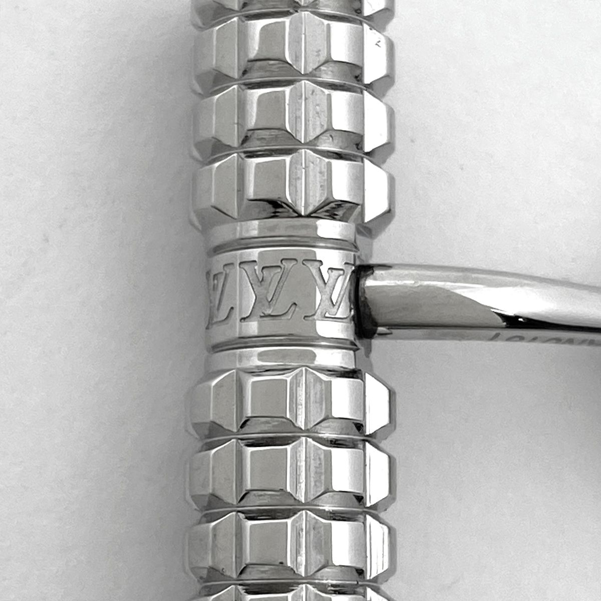 ルイ・ヴィトン Louis Vuitton ブトン ドゥ マンシェット