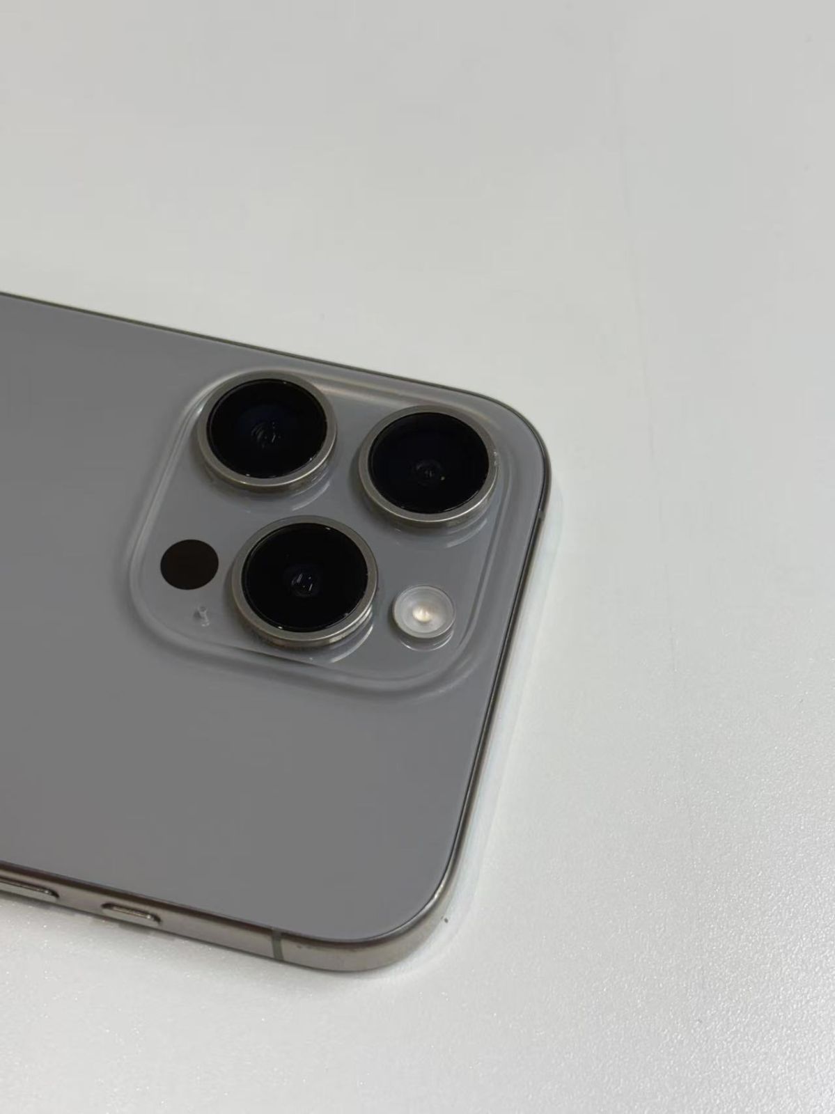 iPhone15Pro