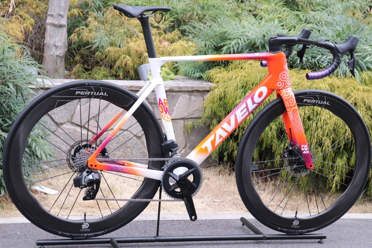 タヴェロ TAVELO アロウ AROW RACE XLサイズ SRAM RIVAL E-tap AXS