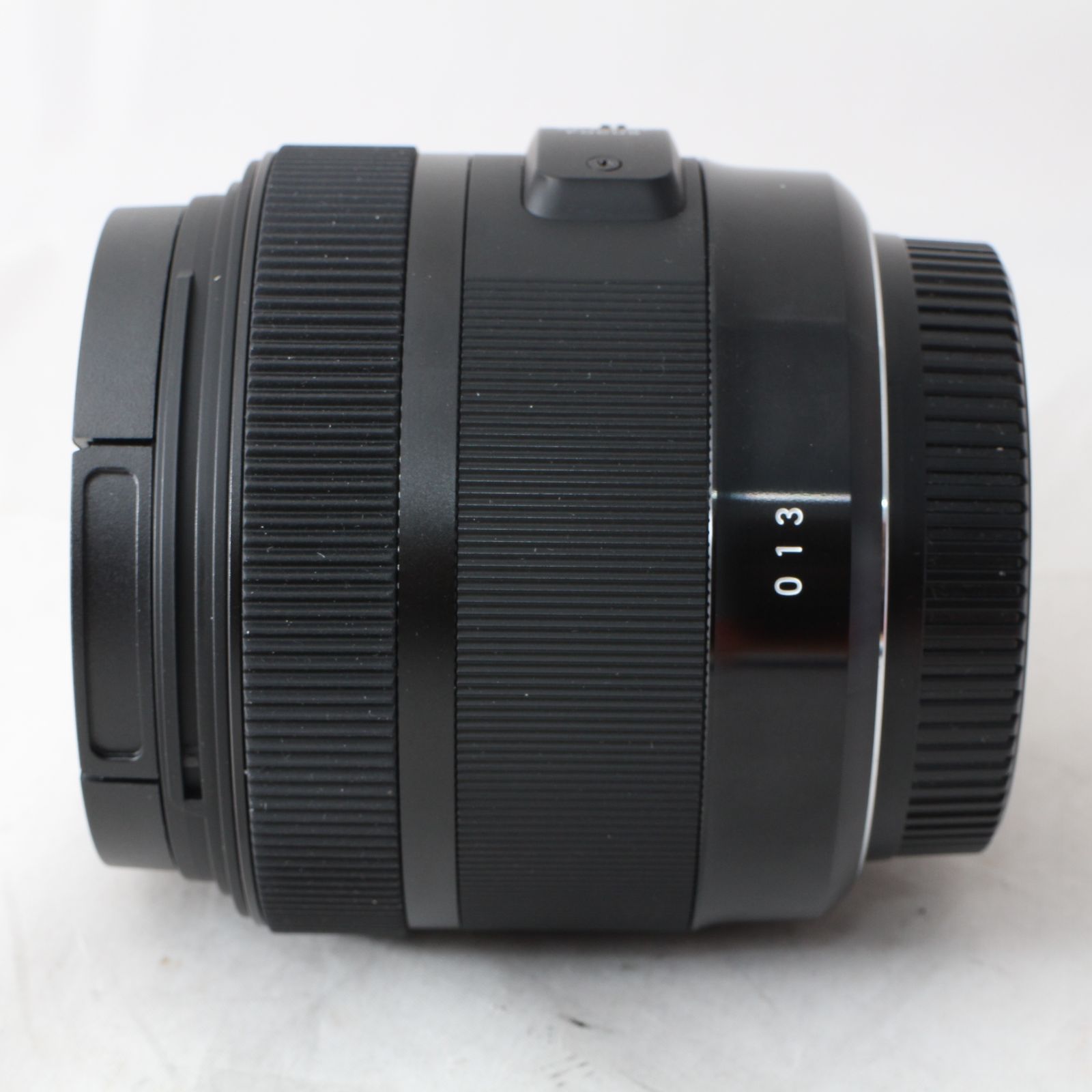 ☆美品☆ SIGMA 30mm F1.4 DC HSM | Art A013 | Sigma SAマウント | APS-C/Super35 シグマ #2787