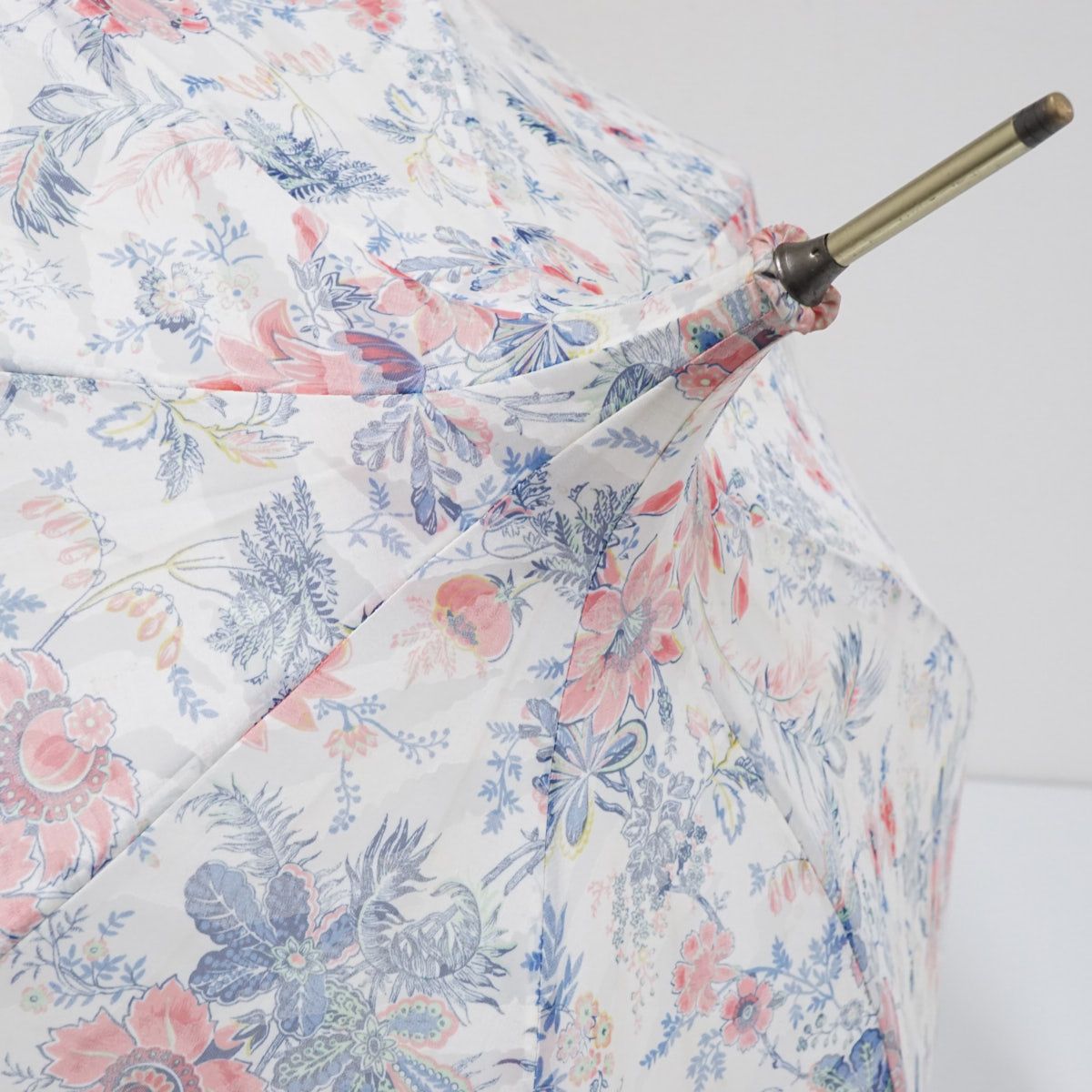 vivienne westwood 日傘 花柄 バンブー 長傘 vivienne westwood 日傘 花柄 バンブー 長傘 - メルカリ