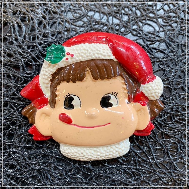 レトロ サンタ ペコちゃん ブローチ 不二家 Fujiya クリスマス かわいい ペコちゃんグッズ【ME0713-2】 - メルカリ