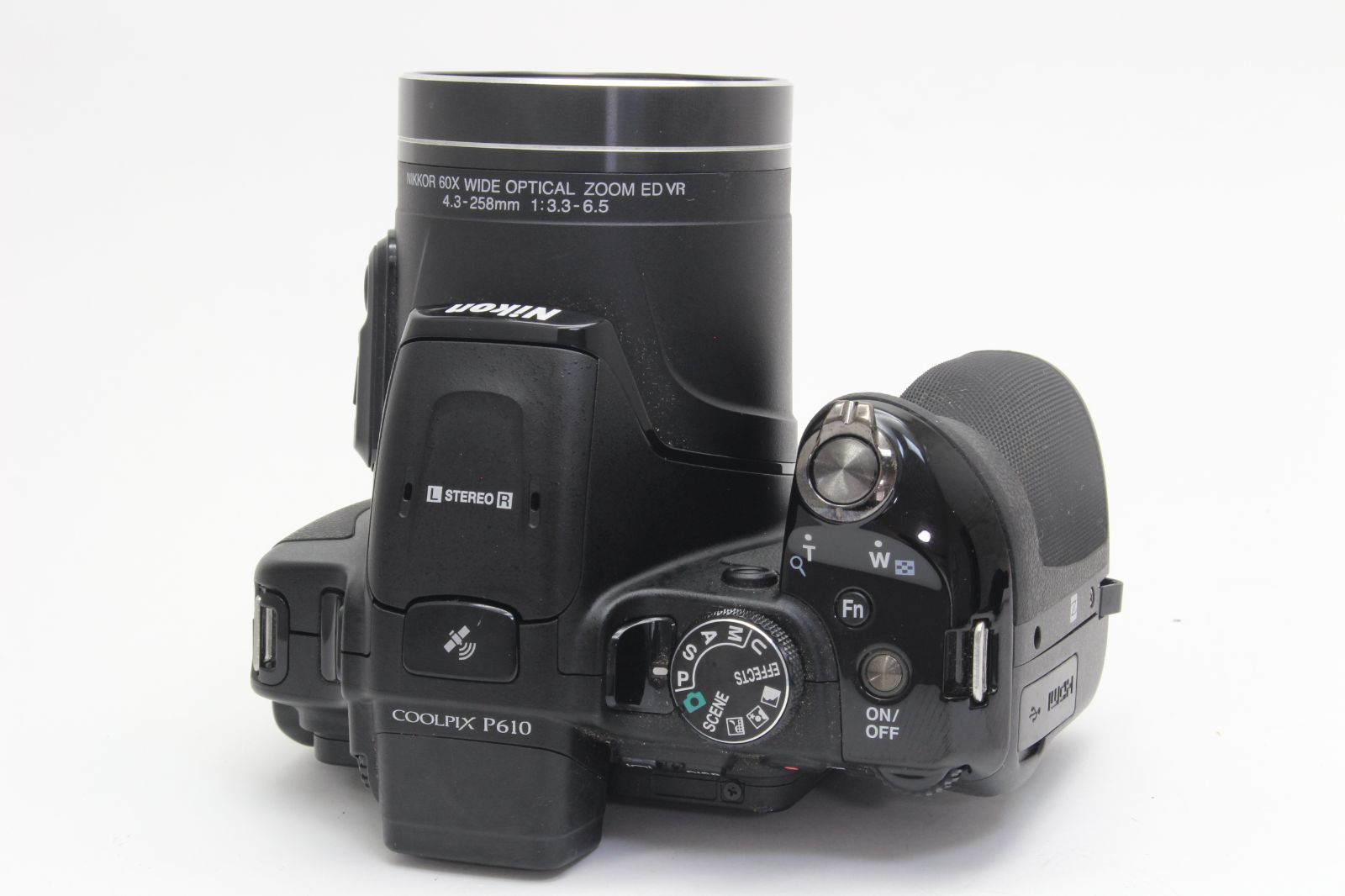 SALE，大人気 ニコン「COOLPIX P610」 1605万画素 60倍ズーム 訳あり