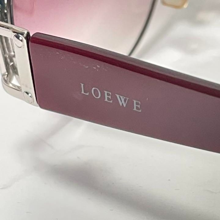 LOEWE ロエベ グラデーション オーバル型 サングラス - メルカリ LOEWE ロエベ グラデーション オーバル型 サングラス - メルカリ