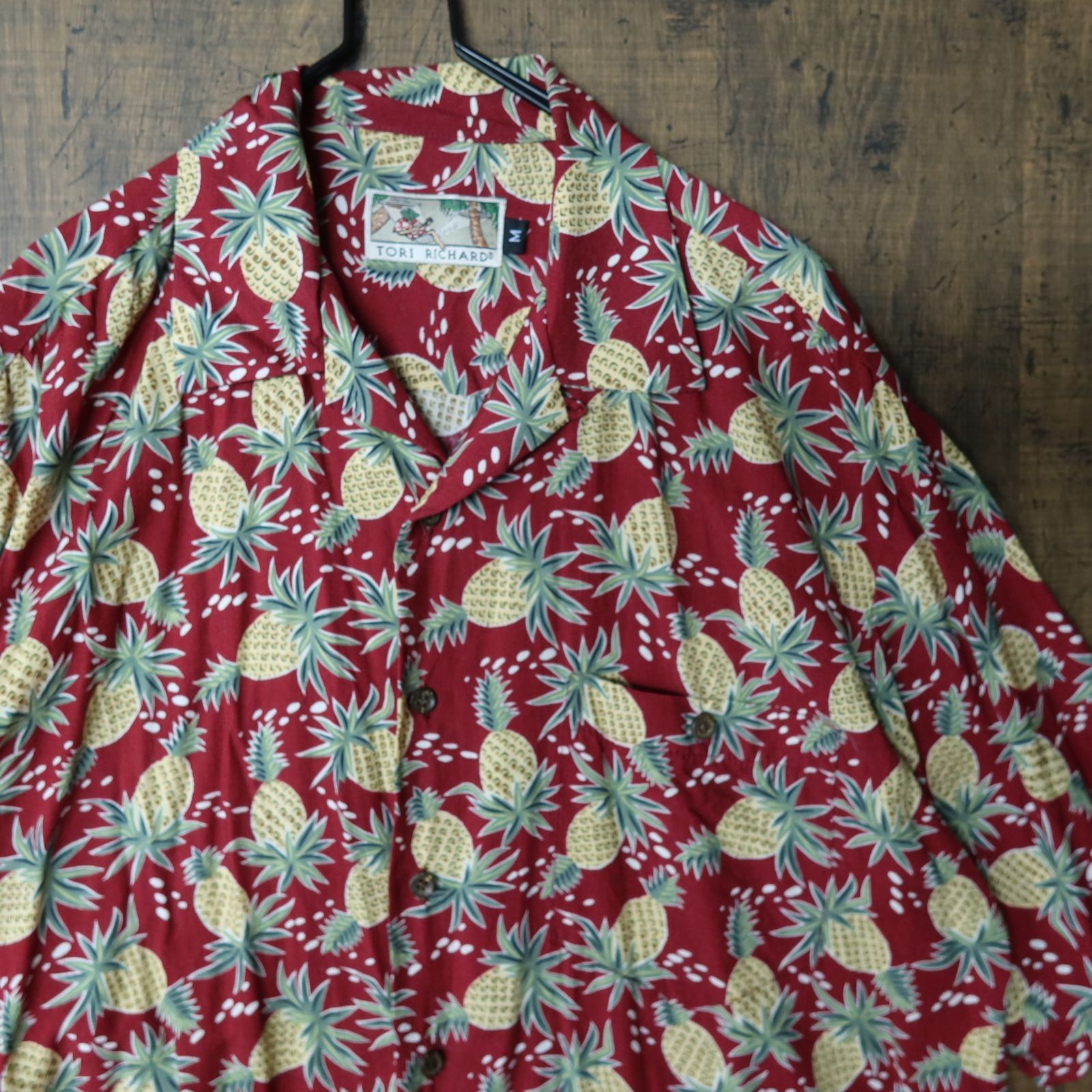90'sビンテージ古着！TORI RICHARD パイナップル刺繍 シルクシャツ