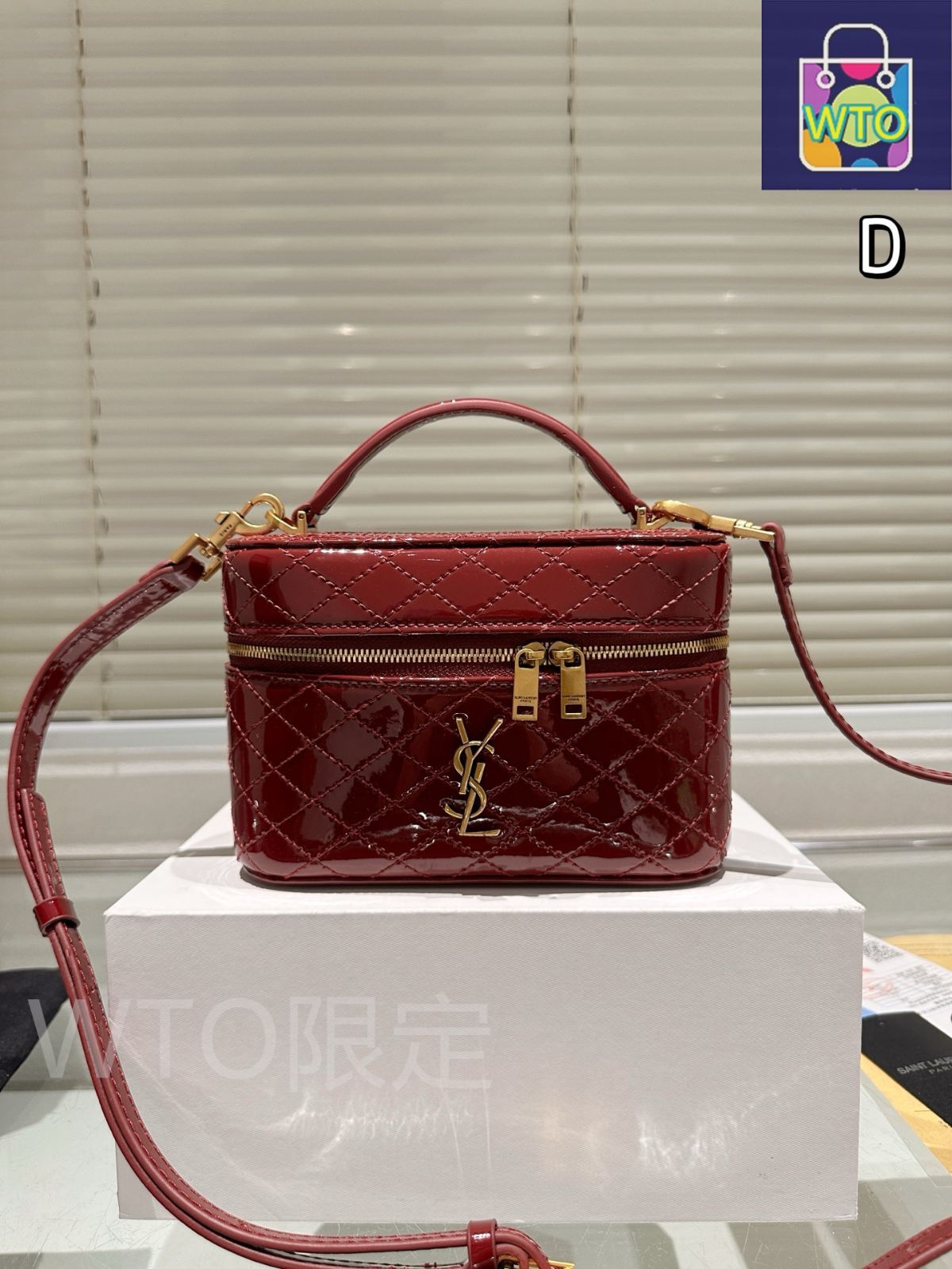 今日 YSL Mini Gaby Rose Box Bag イエスル サン ローラン ミニ ガビ ローズ ボックス バッグ