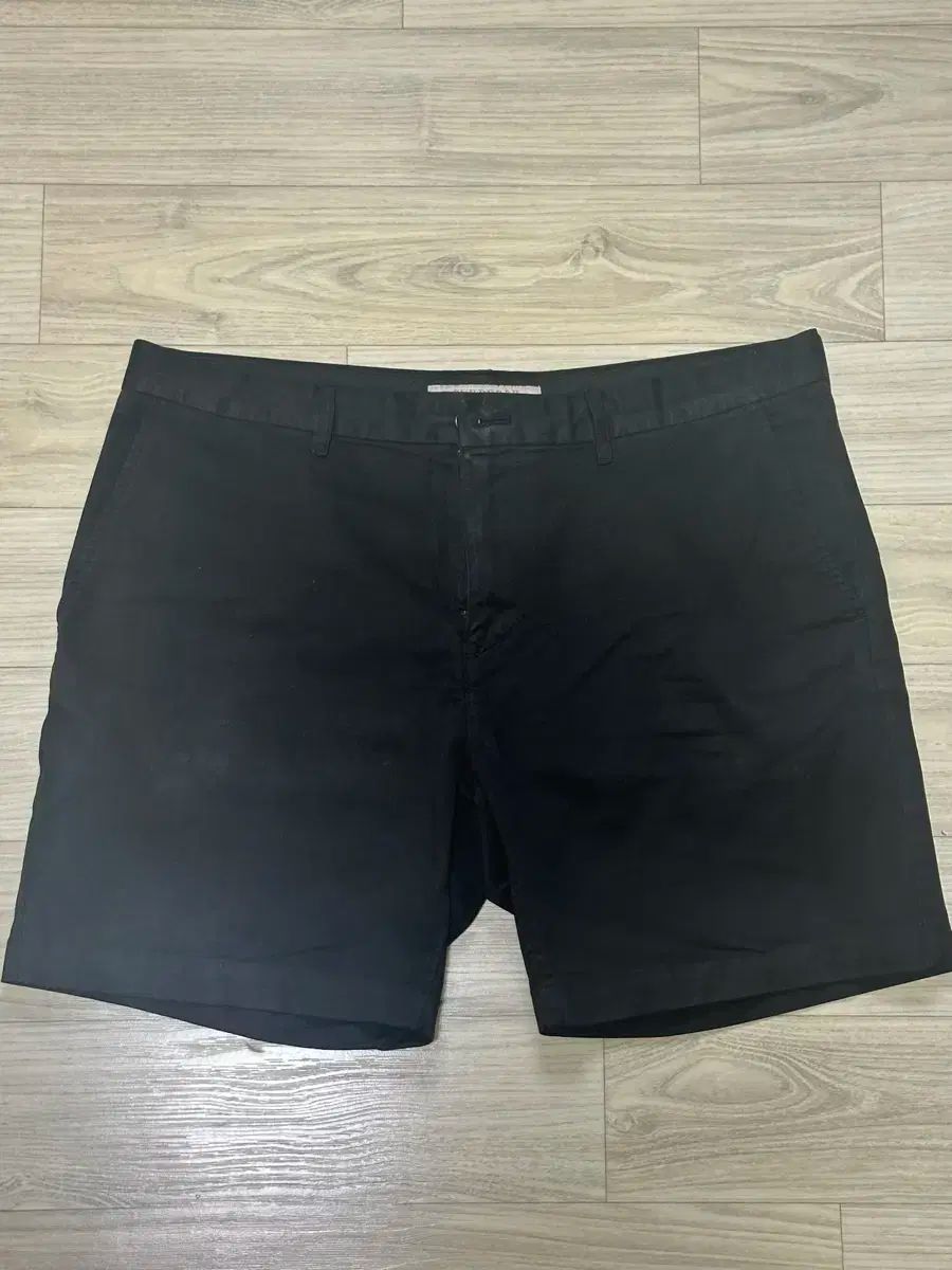 BURBERRY バーバリー Burberry Brit バーバリーブリット 黒 コットンハーフパンツ 34