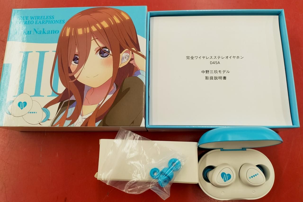 五等分の花嫁 中野三玖(cv.伊藤美来)モデル 完全ワイヤレスイヤホン