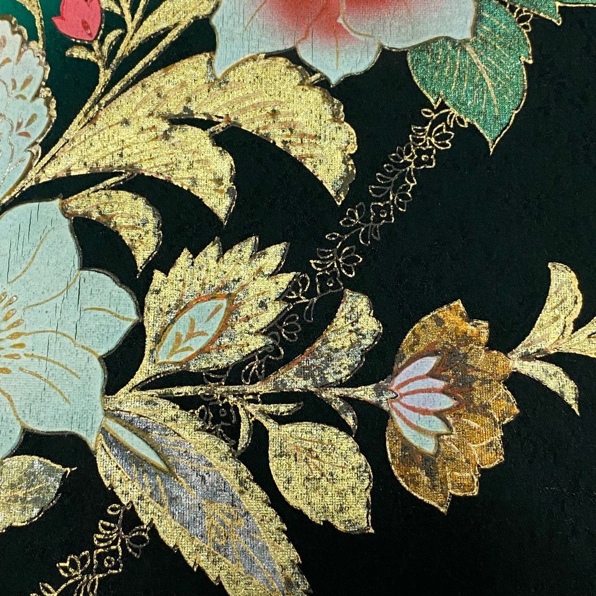 【美品】振袖　緑　正絹　金彩　牡丹　身丈161cm裄65.5cm 振袖 身丈161cm 裄丈65.5cm M 袷 牡丹 草花 金銀彩 染分け 緑 正絹 秀