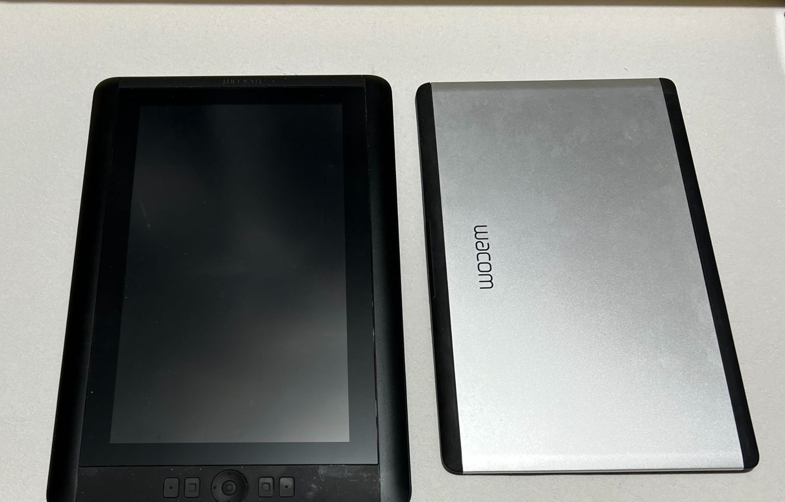 ワコム 液タブ 液晶ペンタブレット 13.3フルHD液晶 Cintiq 13HD DTK 