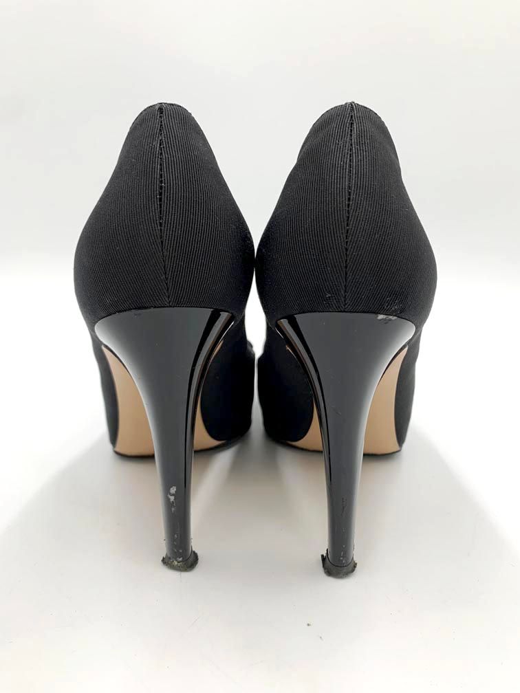 美品　Gianvito Rossi ブラック　パンプス　35（22.5） パンプス