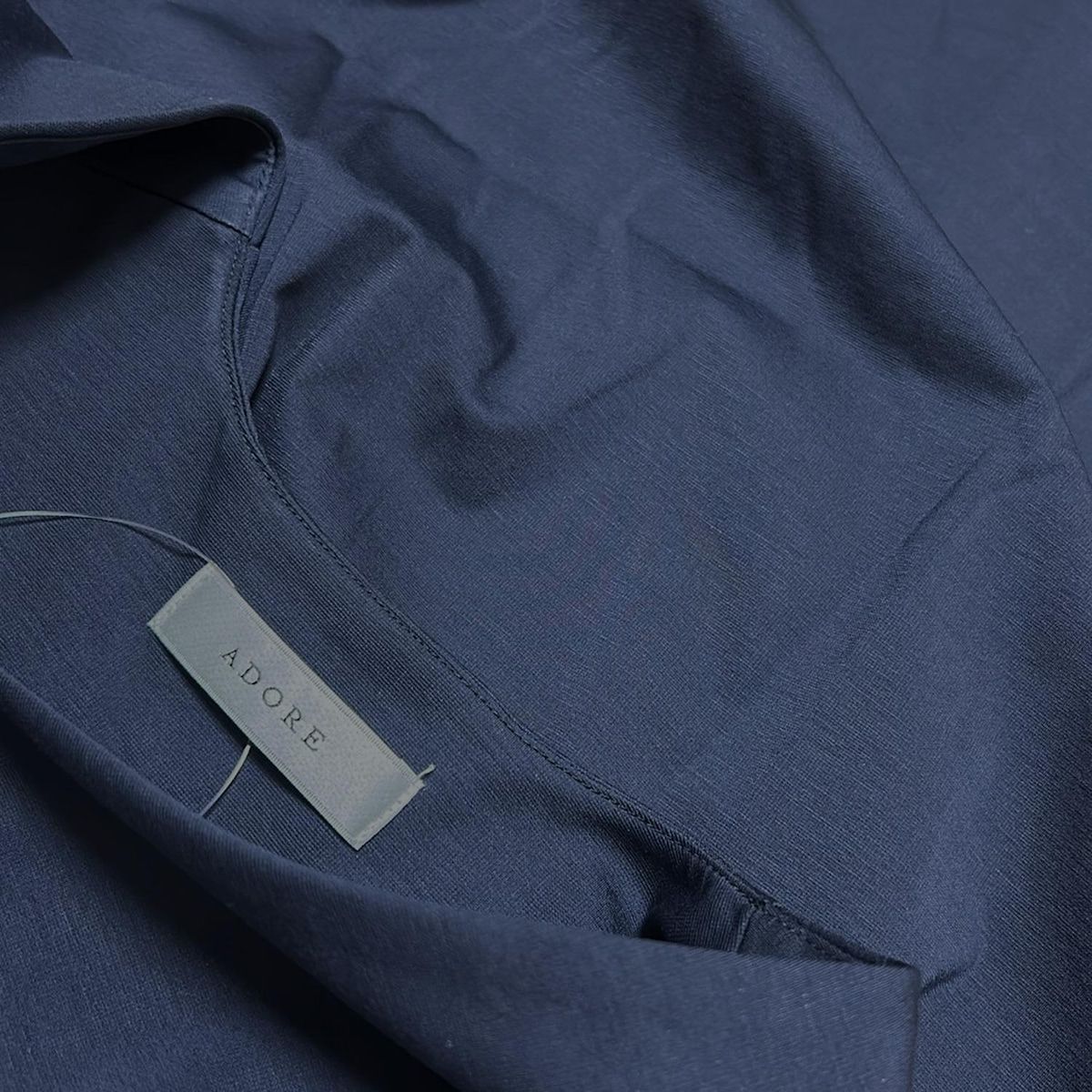 ダークネイビー