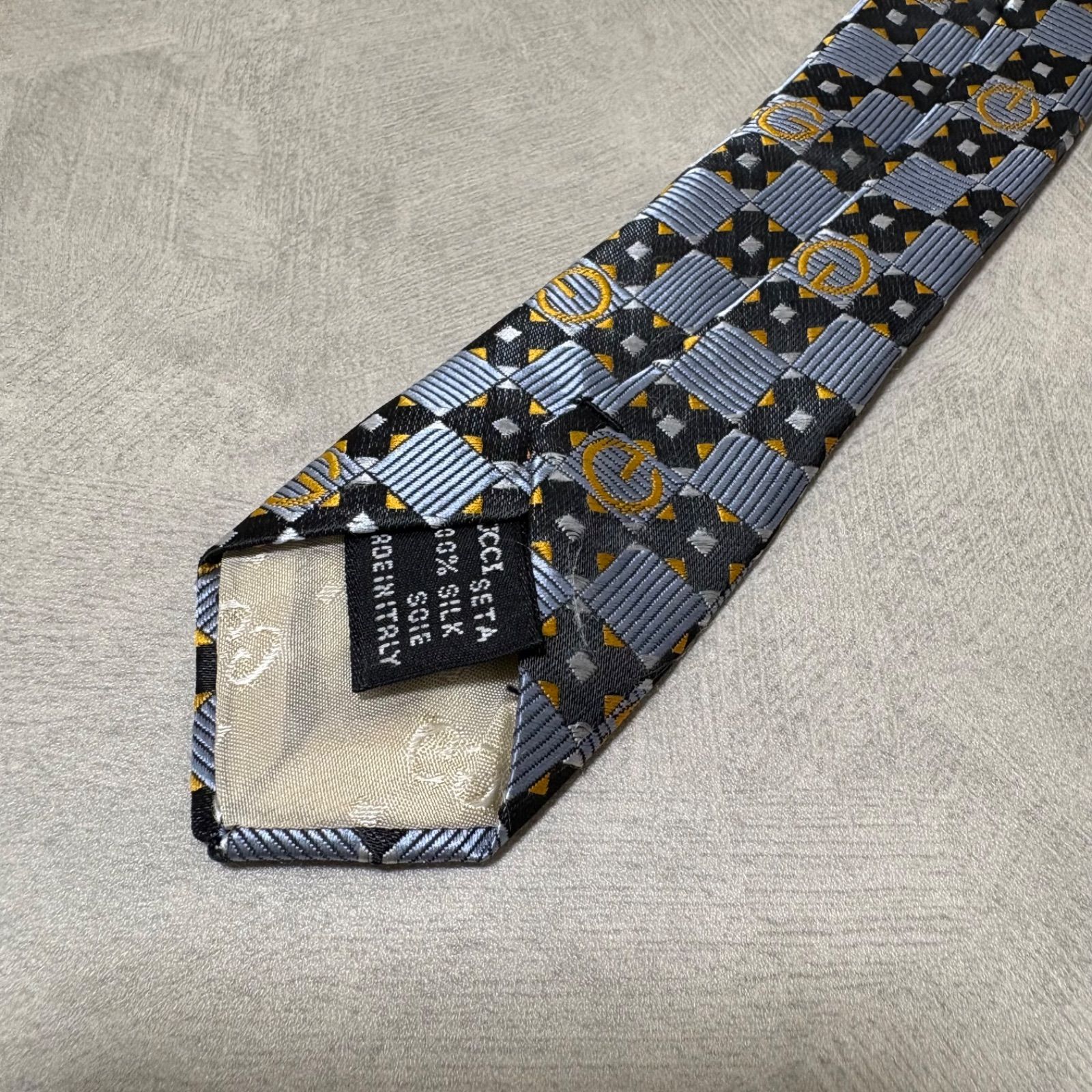美品 GUCCI グッチ シルク 100％ ライトブルー/ベージュ