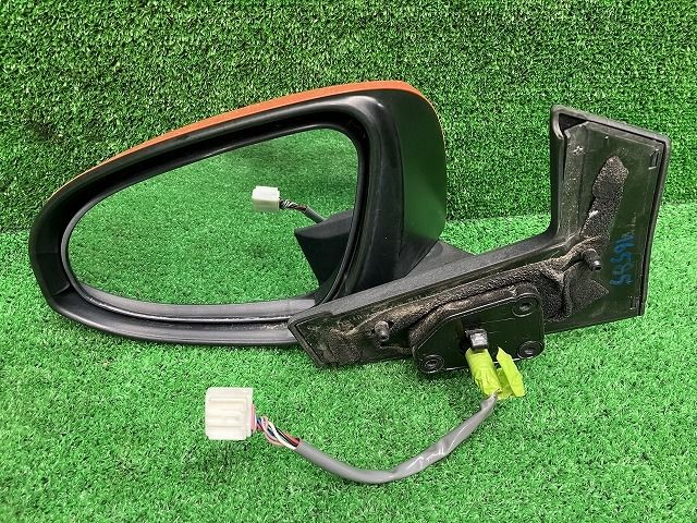 トヨタ アクア 左サイドミラー 左ドアミラー アクア DAA-NHP10 左サイドミラー.ドアミラー 1F7 シルバー