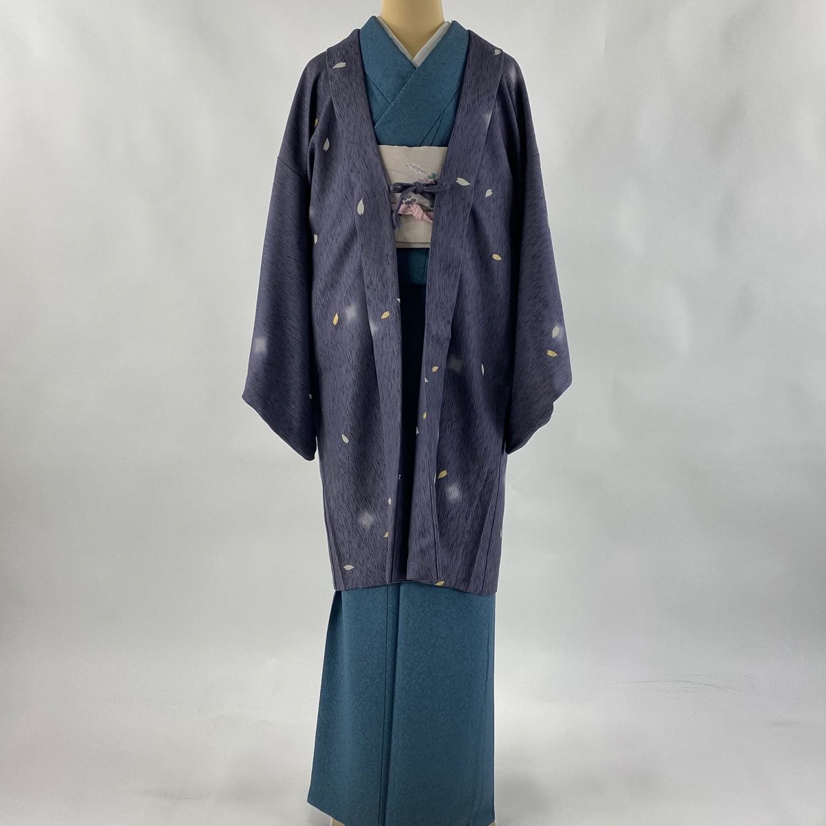 羽織 身丈97.5cm 裄丈69cm L 桜の花びら 菱 金彩 ぼかし 灰紫 正絹