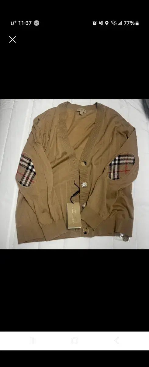バーバリーエルボーパッチウールカーディガン