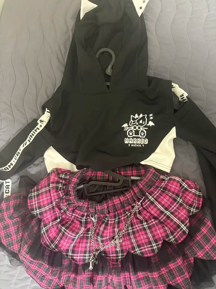 猫耳 WHO フードTシャツ ピンク CHECK スカート まとめ 地雷 パンク 服