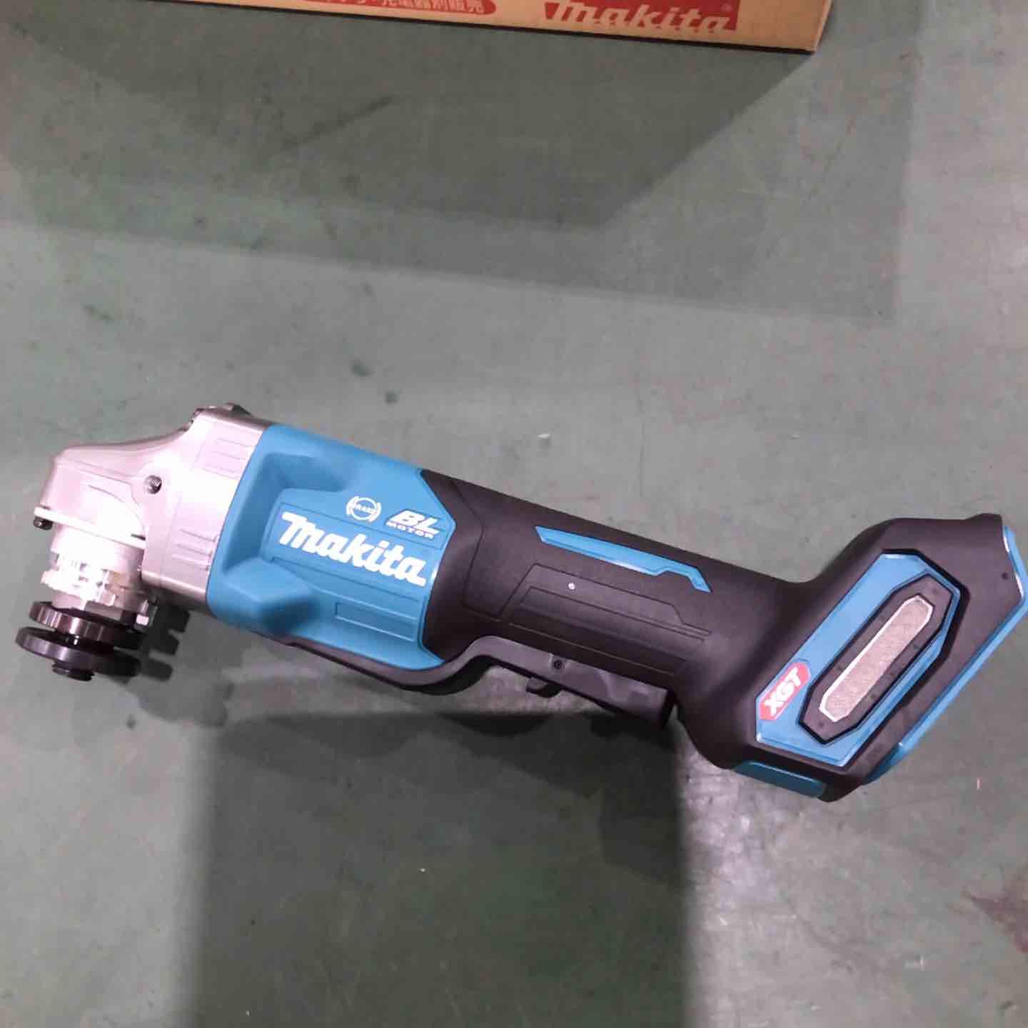 125mmコードレスディスクグラインダ GA010GZ