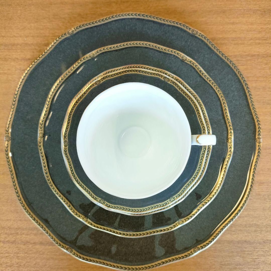 高級ライン★ ウェッジウッド エボニー 廃盤 希少品 極美品 カップ＆ソーサー 高級ライン☆ ウェッジウッド エボニー カップ＆ソーサー 廃盤