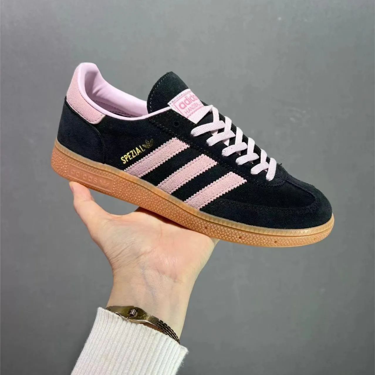 新品 adidas ハンドボール スペツィアル / HANDBALL SPEZIAL