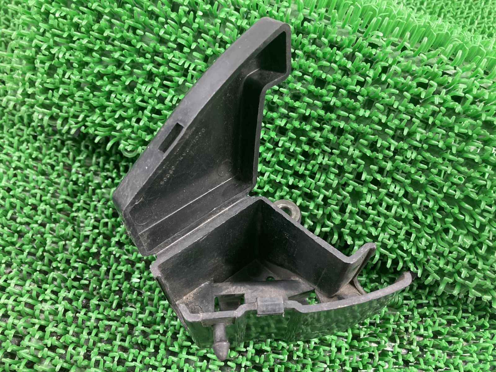 NSR250R カプラーボックス KV3 ホンダ 純正 中古 バイク 部品 MC18