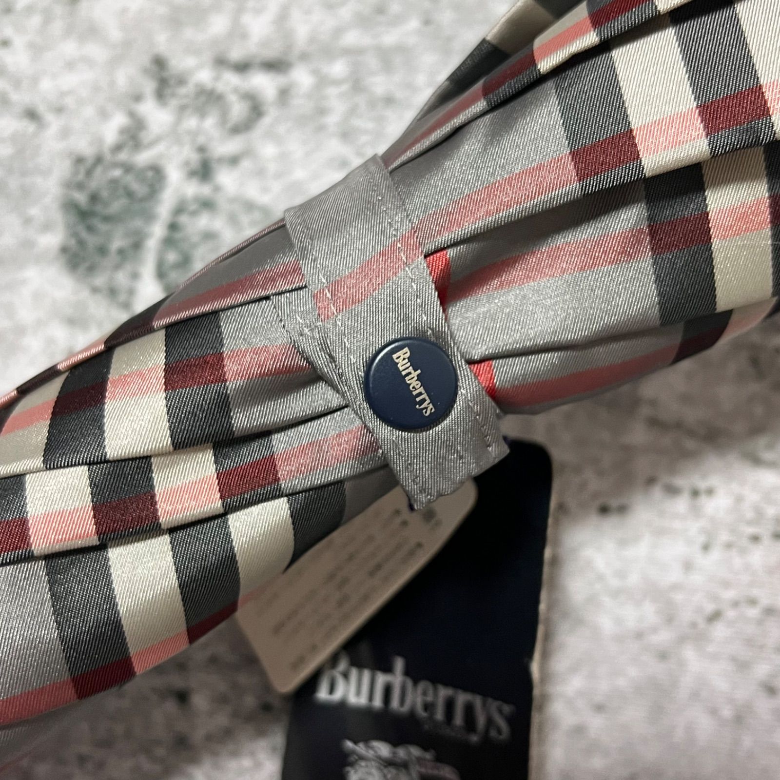 新品 タグ付き BURBERRY バーバリー 傘 長傘 ノバチェック グレー 濃い