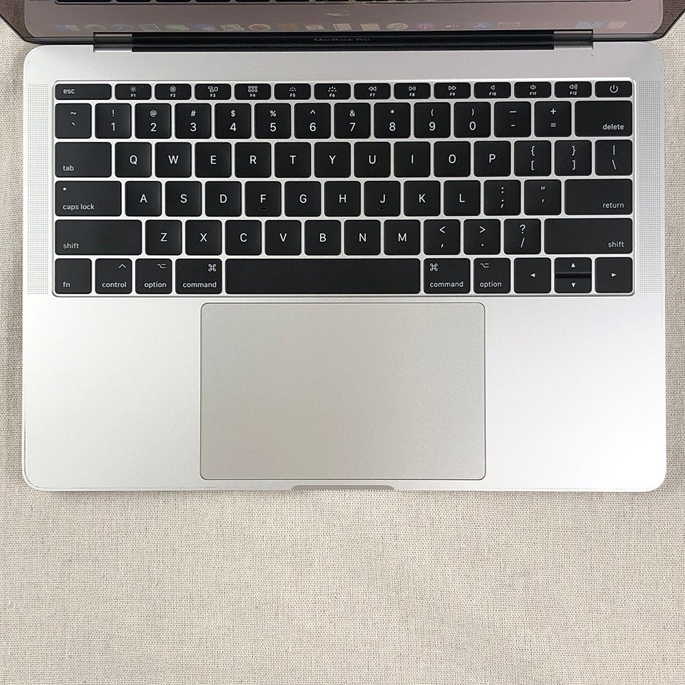 本体のみ】Apple MacBook Pro (13-inch, 2017, Thunderbolt 3ポートx 2 