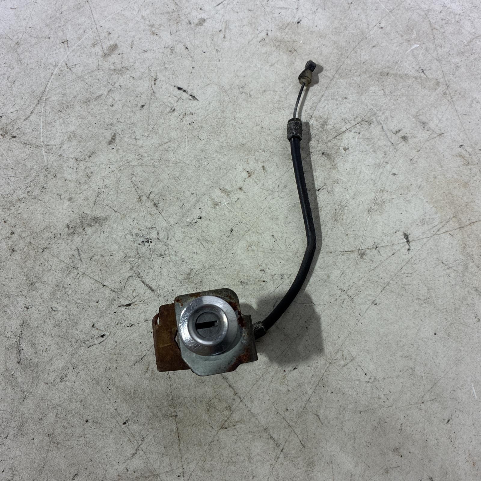 HONDA タクト50 AF51 シートキーボックス ホンダ