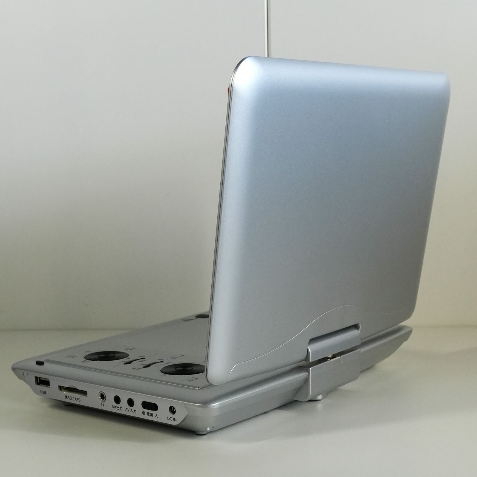 IM] 美品 ポータブル DVDプレーヤー HT-9PD 9インチ ヒロ