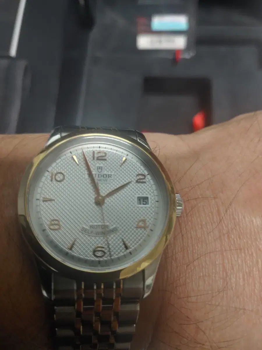 TUDOR(チューダー) 1926 コンビ