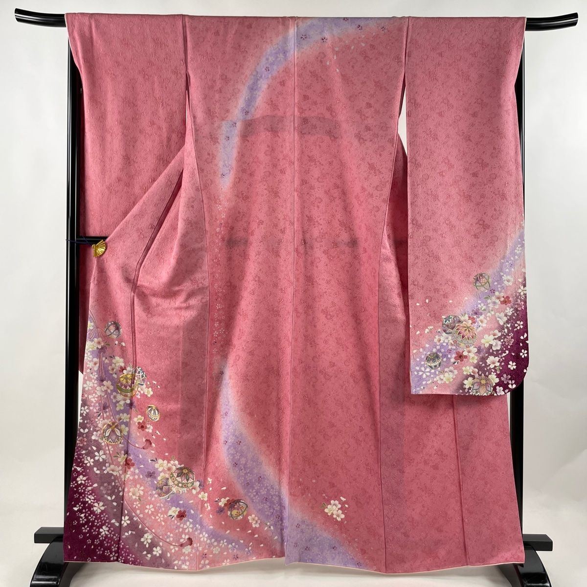 振袖 身丈165cm 裄丈68.5cm L 袷 鞠 桜 金通し 金糸 ピンク 正絹 美品 逸品 【中古】