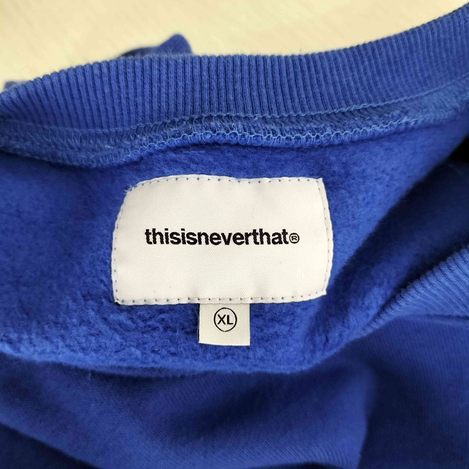ディスイズネバーザット thisisneverthat ARCH-LOGO CREWNECK