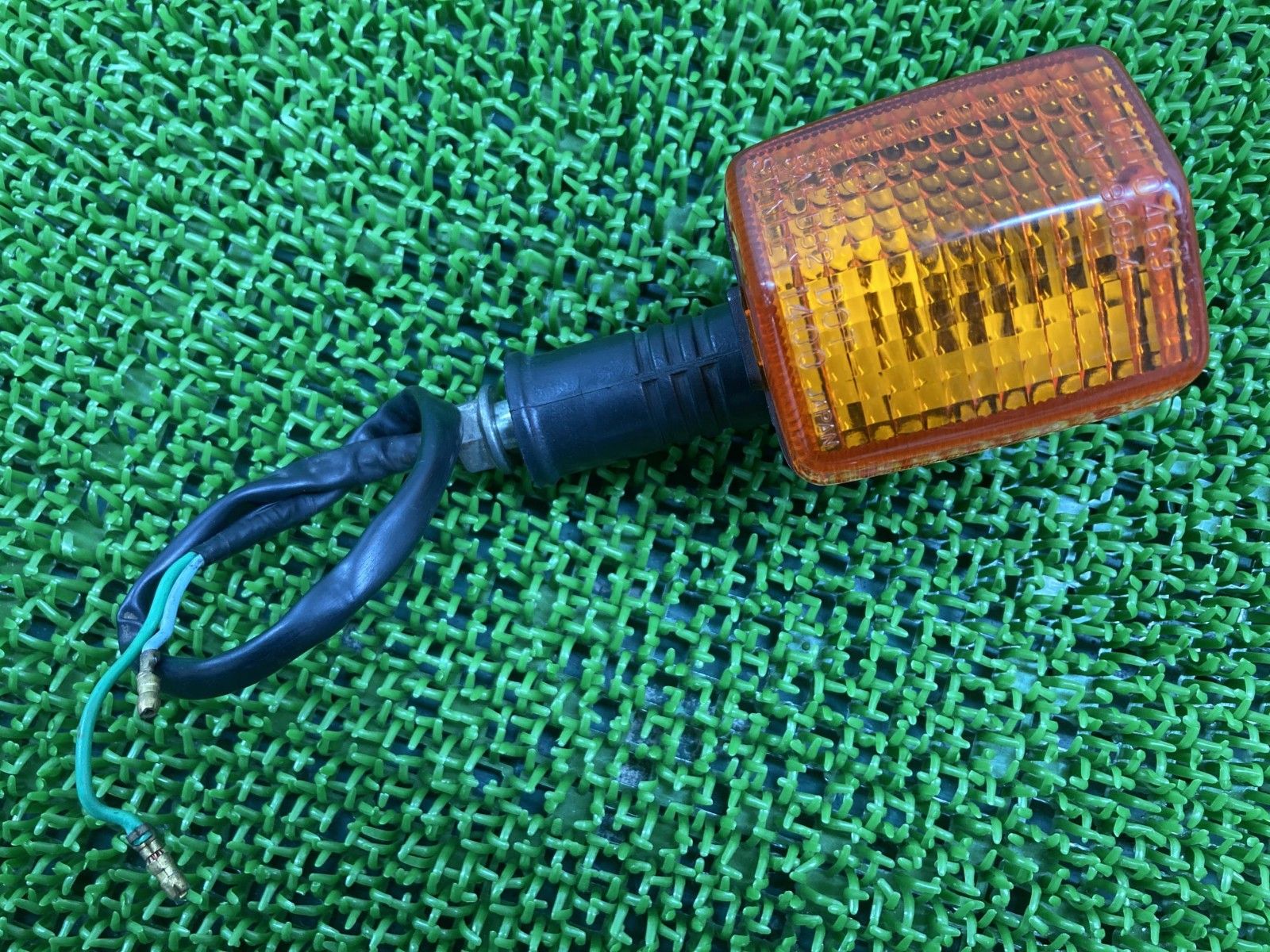 CB750 リアウインカー 右 1400 ホンダ 純正 バイク 部品 RC42 コケキズ無し 品薄 希少品 教習者 車検 Genuine  63