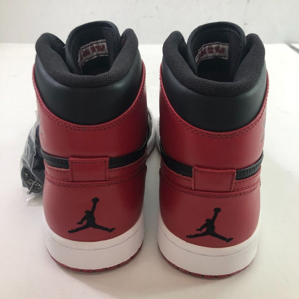 04w1623∞※【中古】 NIKE AIR JORDAN 1 RETRO HIGH ナイキ エアジョーダン 1 レトロ ハイ 332550-061 ディフェンディング  モーメント パック/シカゴ・ブルズ 27.5cm スニーカー 【八王子店】 - メルカリ