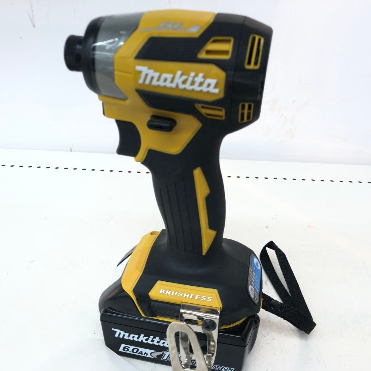 ДД【未使用品】MAKITA マキタ インパクトドライバ 充電池1個付 