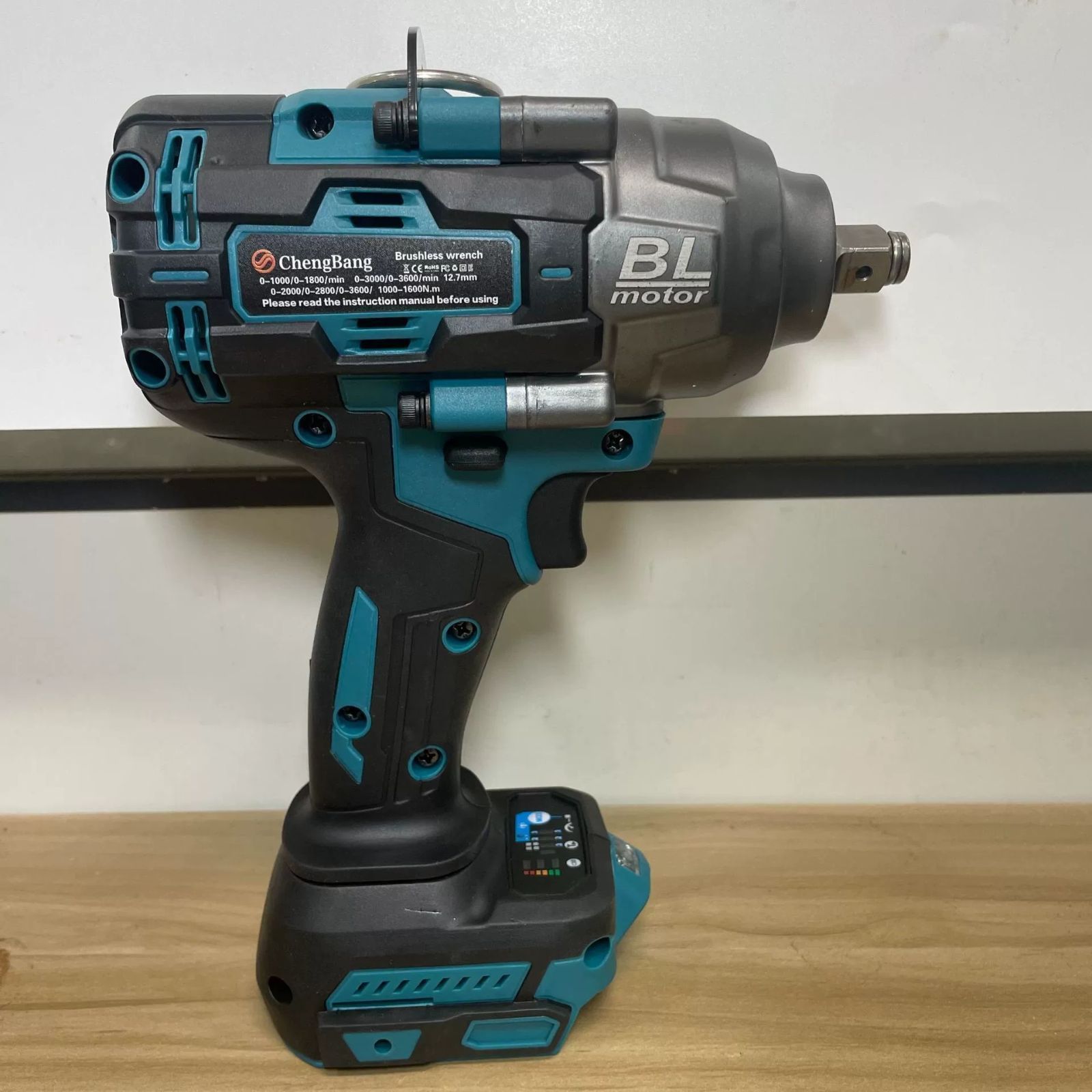 電動インパクトレンチ トルク 1000N M ブラシレスモーター搭載 マキタmakita18Vバッテリー 併用正逆転両用 LEDライト付き 本体i144 HRDEVELOPMENT_JP