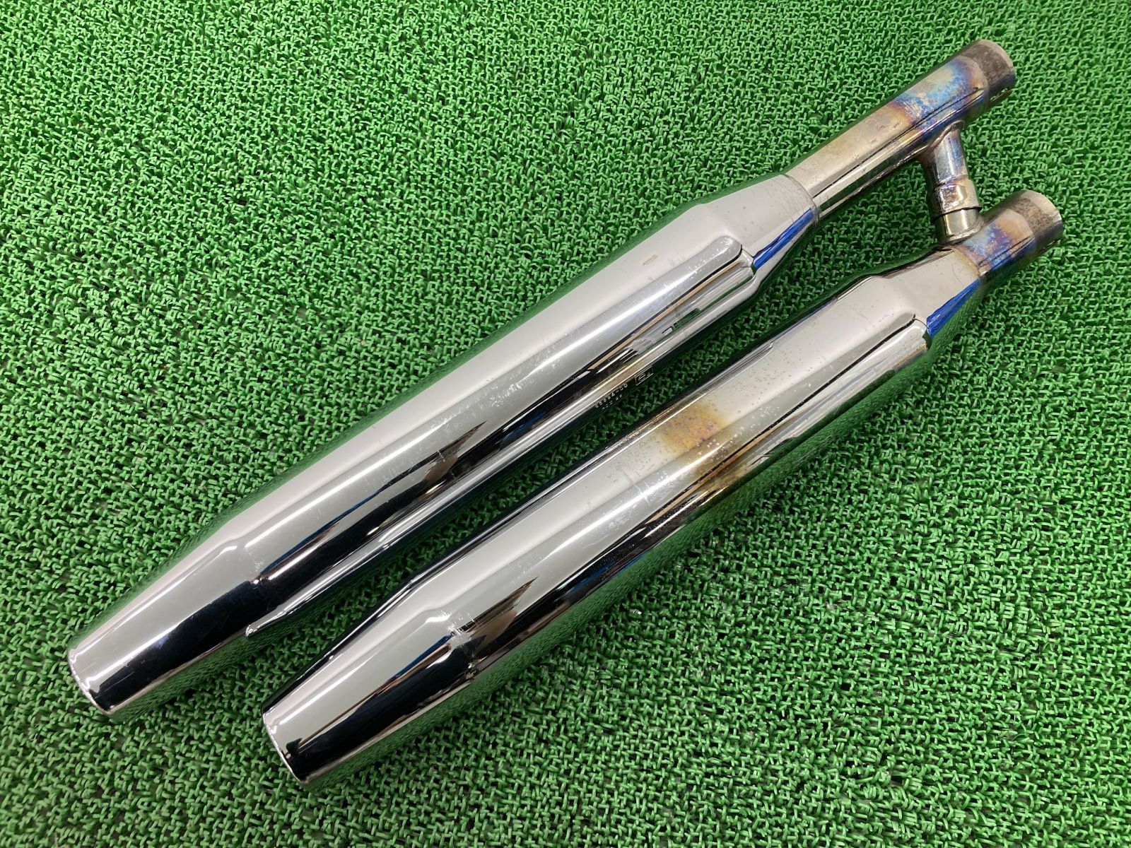 FXSTD1450 サイレンサーマフラー 65939-00/65894-00 ハーレー 純正