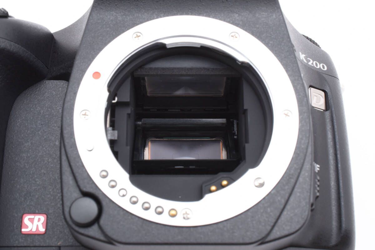 ☆ショット数わずか245枚☆ ペンタックス PENTAX K200D ボディ