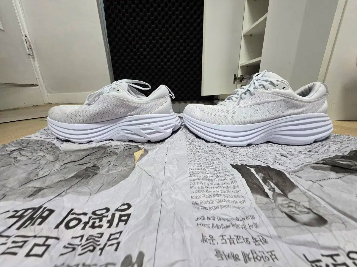 ホカオネオネ ボンダイ