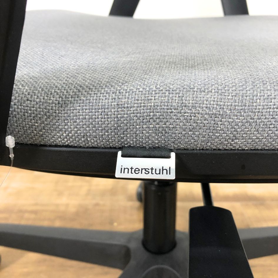 ムーヴィーサイドチェア