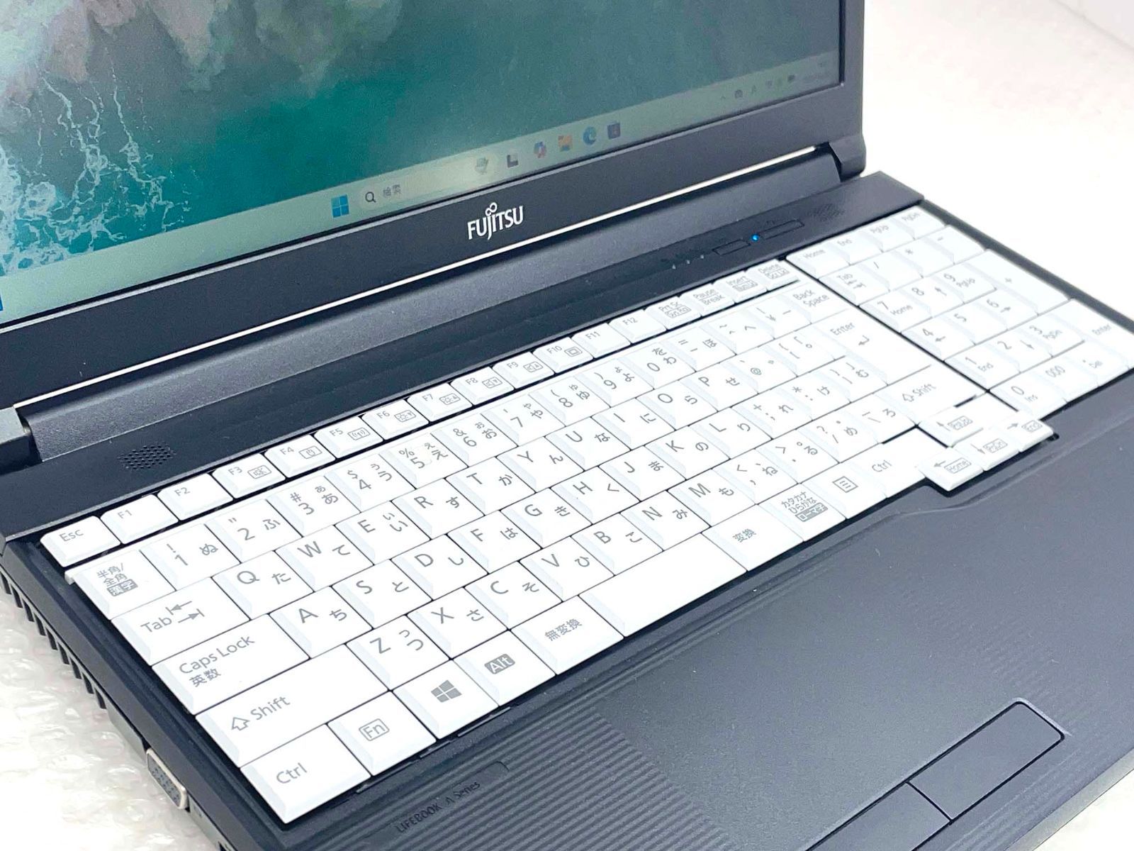 富士通 LIFEBOOK A5510/FX 15.6 i3-10110U/ itsjapan-store_re250217-11
