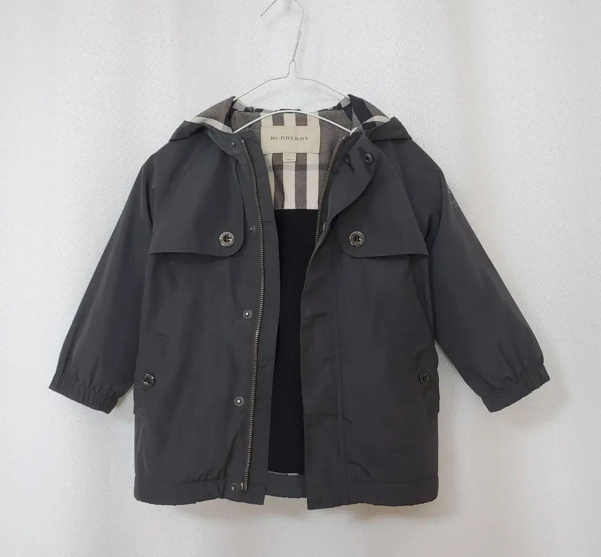 バーバリー　キッズ2y ブルゾン BURBERRY(バーバリー ) キッズ 2Y - メルカリ